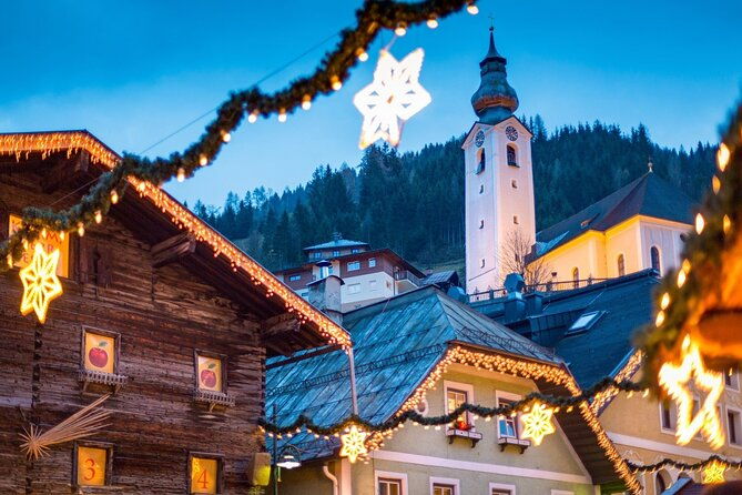 private-christmas-time-tour-from-vienna-to-hallstatt-and-salzburg-market-2
