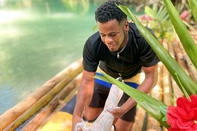 private-clear-kayak-photo-shoot-bamboo-rafting-in-montego-bay