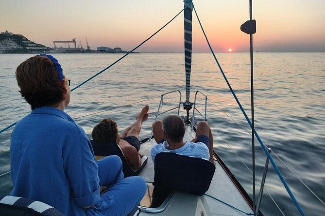 private-daily-tour-on-a-sailing-boat-on-the-conero-riviera