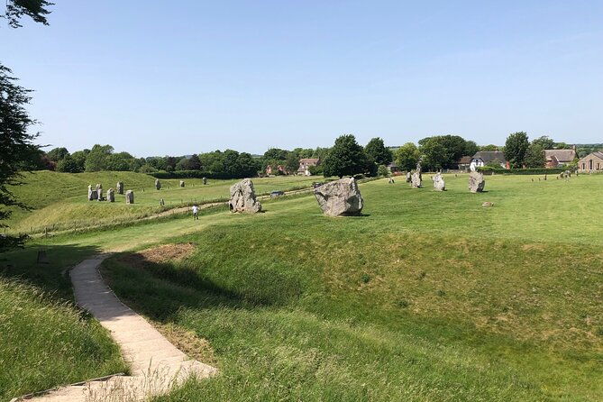 private-day-tour-from-bath-to-avebury-and-stonehenge-with-pickup