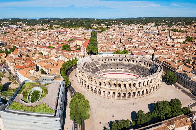 private-discovery-of-provence-in-1-day-from-aix-en-provence