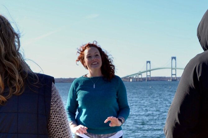 private-downtown-newport-walking-tour