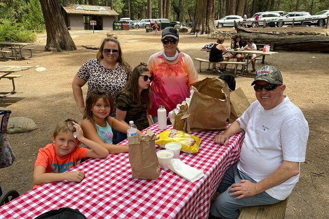 private-family-photo-day-in-yosemite