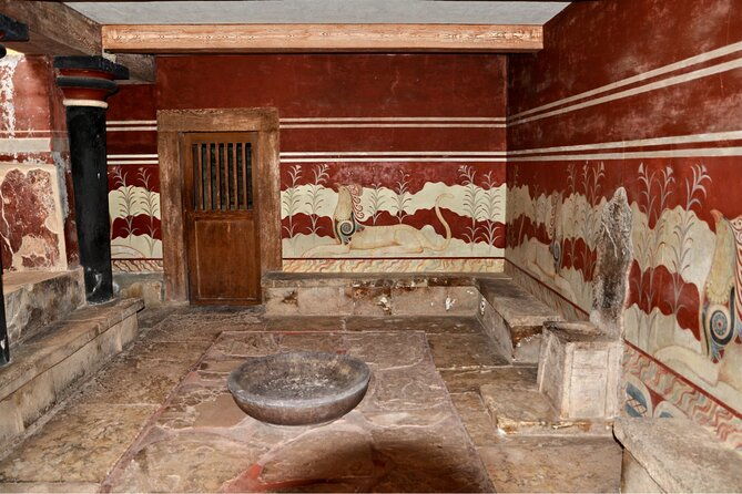 private-full-day-knossos-lasithi-plateau-cave-of-zeus-from-elouda