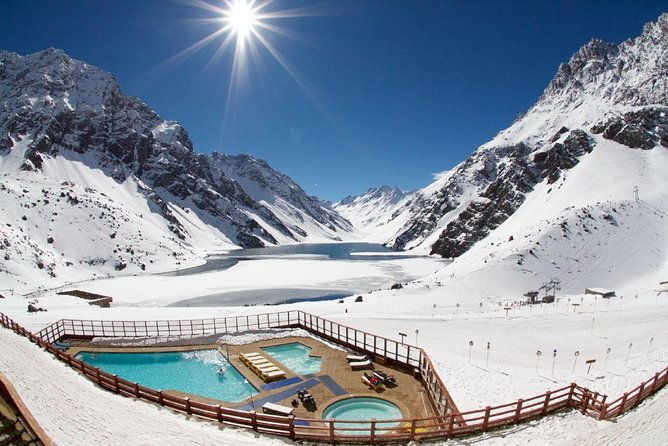 private-full-day-tour-portillo-ski-center-and-inca-lagoon-from-santiago
