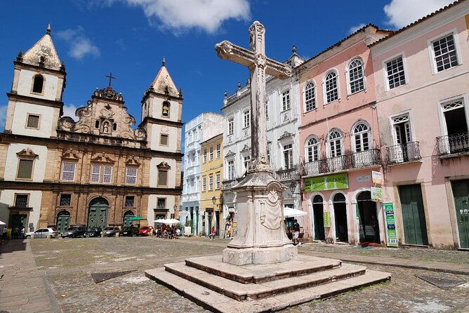 private-full-day-tour-salvadors-lower-upper-city