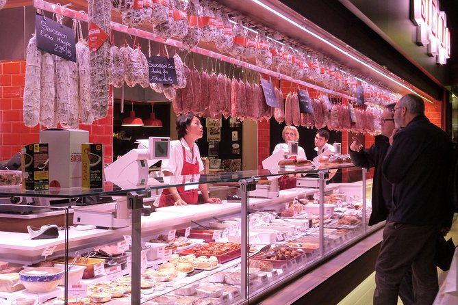 private-gourmet-tour-halles-paul-bocuse-covered-market