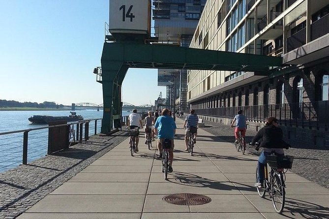 private-group-bike-tour-of-cologne-with-guide
