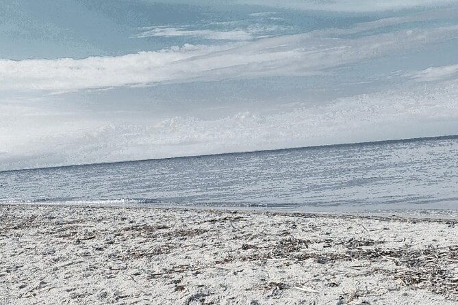 private-group-swimming-and-relax-in-beautiful-beaches