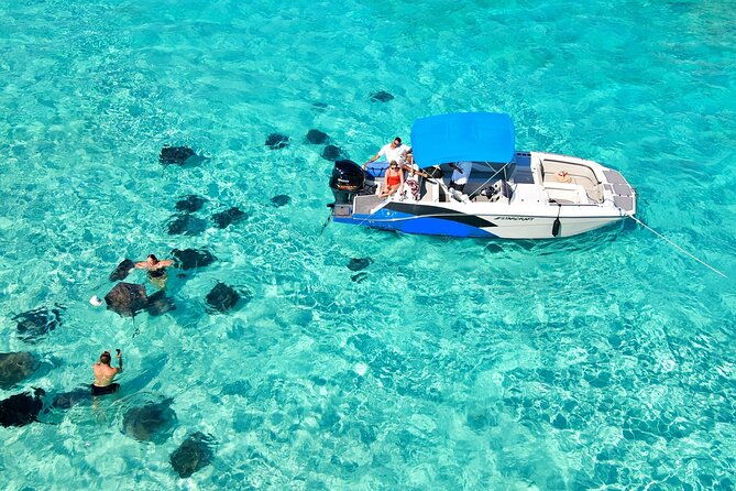 private-guided-boat-charters-in-the-cayman-islands