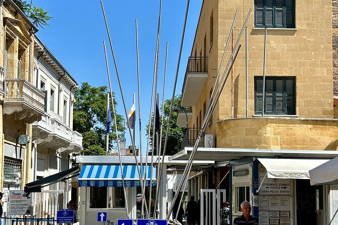 private-guided-tour-of-nikosia-oldtown-with-border-crossing