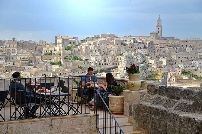 private-guided-walking-tour-in-sassi-of-matera