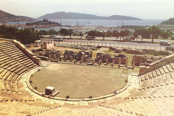 private-guided-walking-tour-to-bodrum-city-and-castle