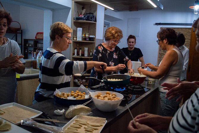 private-half-day-cooking-workshop-gastronomy-in-korcula