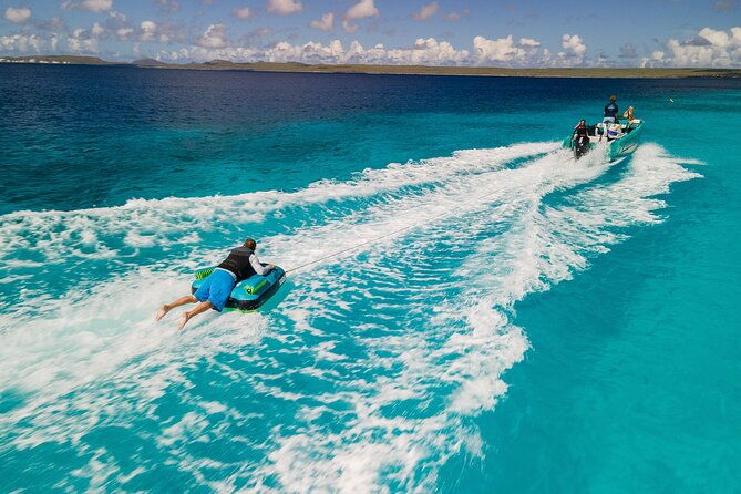 private-half-day-revolve-boat-tour-in-bonaire