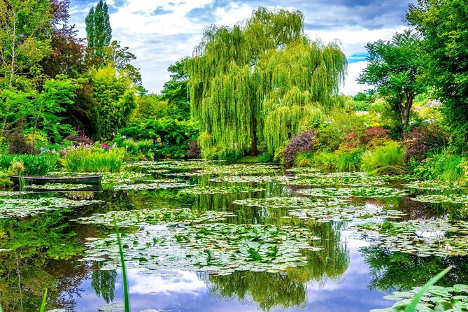 private-half-day-tour-to-monets-garden-in-paris