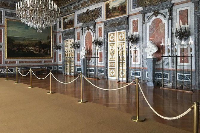 private-herrenchiemsee-castle-tour-from-munich-with-cruise-and-carriage-ride