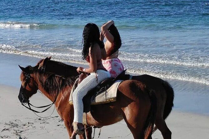 private-horseback-riding-at-the-beach-in-punta-cana