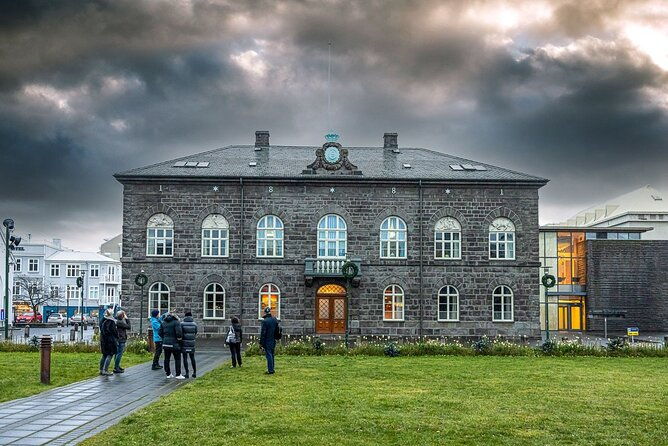 private-icelandic-viking-age-walking-tour