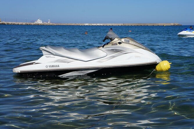 private-jet-ski-activity-on-the-beach-at-rethymno-2