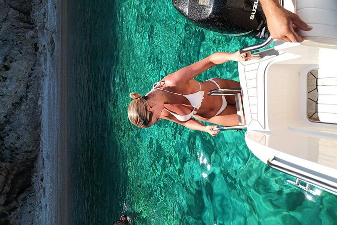 private-luxury-6-5m-140hp-speedboat-cruise-shipwreck-blue-caves