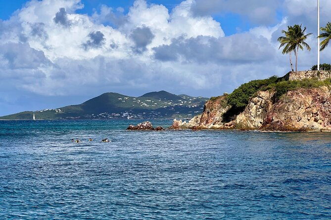 private-luxury-catamaran-full-day-charter