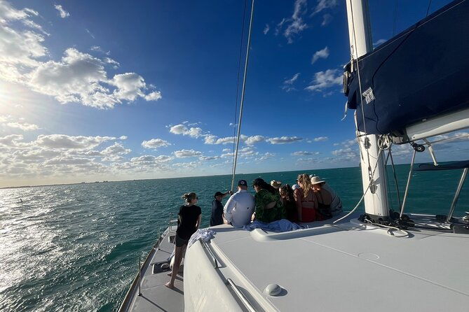 private-luxury-catamaran-tour-to-stingray-city-and-snorkel