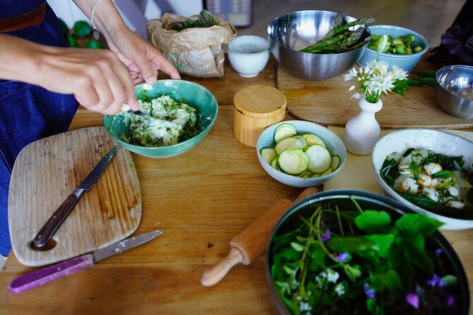 private-market-tour-and-cooking-class-in-annecy-with-a-local