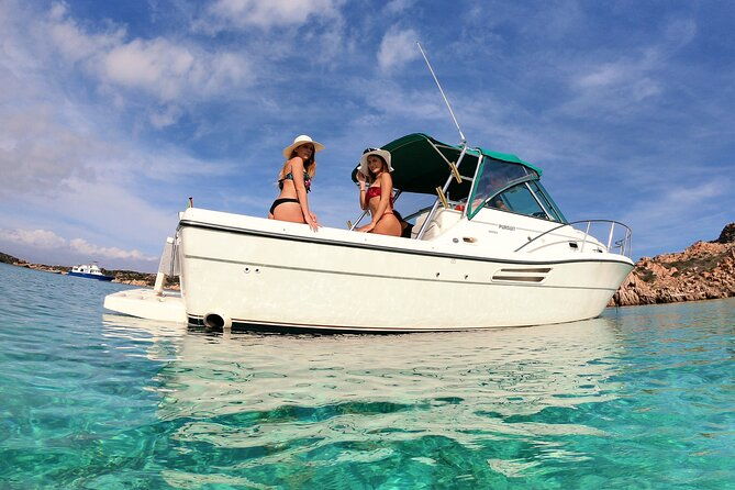 private-motorboat-tour-of-the-la-maddalena-archipelago