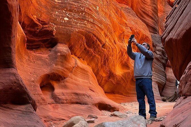 private-mystical-slot-canyon-tour-by-4wd