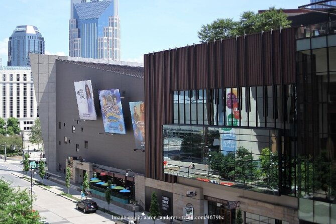 private-nashville-walking-tour-with-johnny-cash-museum-admission