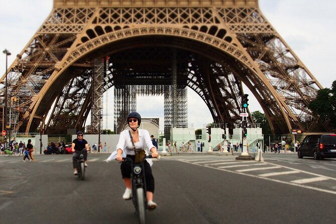 private-parisian-electric-bike-ride-with-video