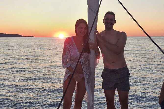 private-romantic-sunset-sailing-on-a-36ft-yacht-from-hvar-up-to-8-travellers