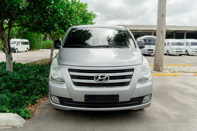 private-roundtrip-airport-transfers-to-punta-cana-hotels