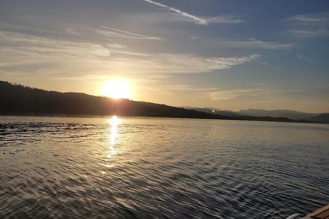 private-sail-and-dine-experience-on-lake-windermere