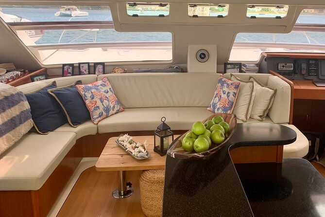 private-sailing-catamaran-day-charter