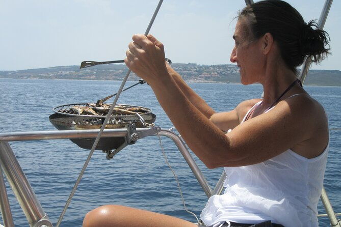 private-sailing-dolphin-experience-from-estepona-drink-food