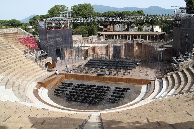 private-shore-excursion-from-naples-to-pompeii-sorrento-and-positano