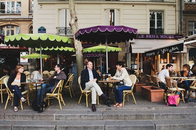 private-street-art-tour-in-paris-with-local-expert