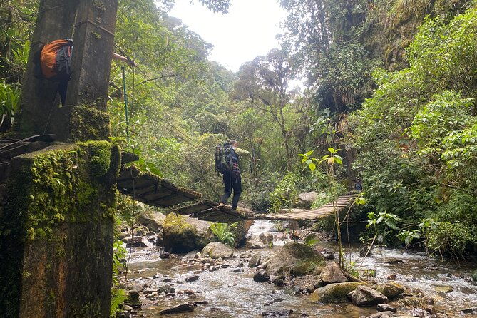 private-summit-of-nevado-tolima-4-day-all-inclusive-hike