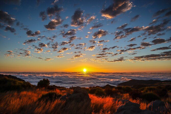 private-sunrise-pico-do-areeiro-half-day-with-easy-levada-walk
