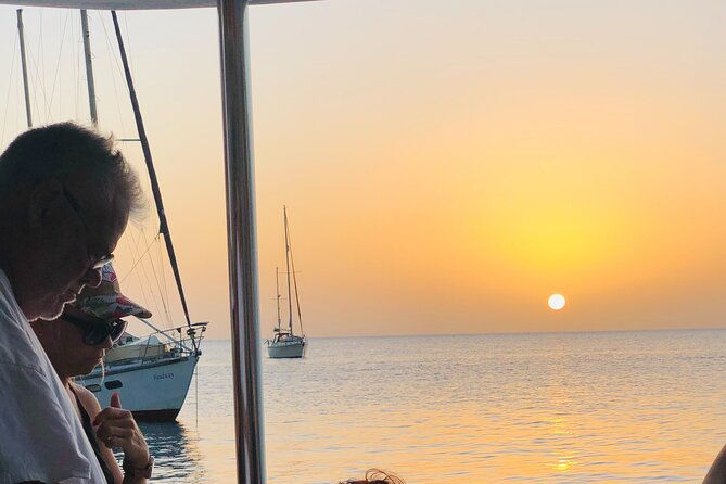 private-sunset-cruise-between-marigot-bay-and-rodney-bay