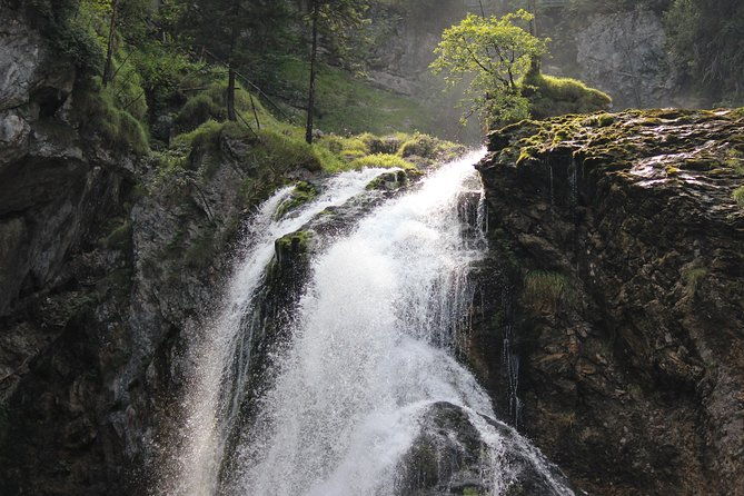 private-tour-eagles-nest-berchtesgaden-golling-waterfalls-and-lake-fuschl
