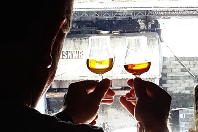 private-tour-from-cognac-cognac-distillery-bordeaux-winery-with-a-workshop