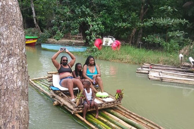 private-tour-from-ocho-rios-to-rafting-and-tubing