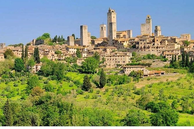 private-tour-full-day-in-volterra-san-gimignano-with-wine-tasting-experience