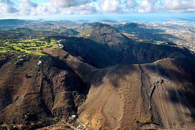 private-tour-of-gran-canaria-volcano-and-canary-wine-tasting