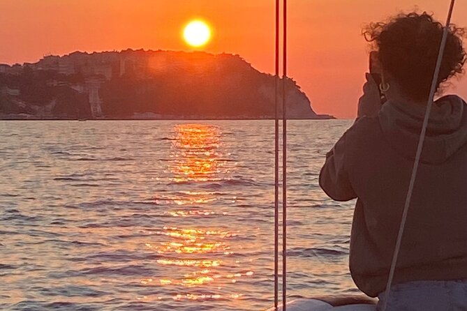 private-tour-of-the-conero-riviera-on-a-sailing-boat