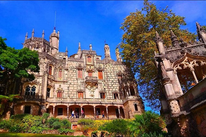 private-tour-through-the-romantic-sintra-amazing-cabo-da-roca-cascais