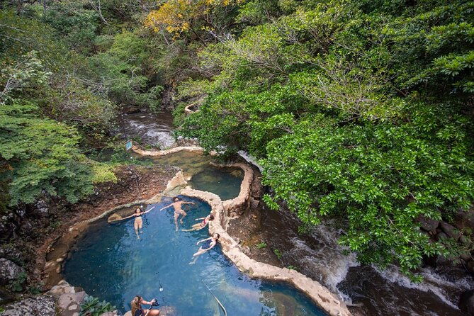 private-tour-to-oropendola-waterfall-and-hot-springs-with-lunch